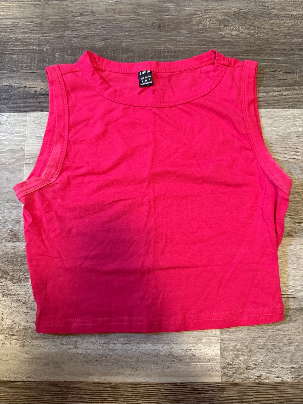SHEIN Bright Pink Cropped Tank